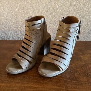 Universal Thread | microsuede sandals